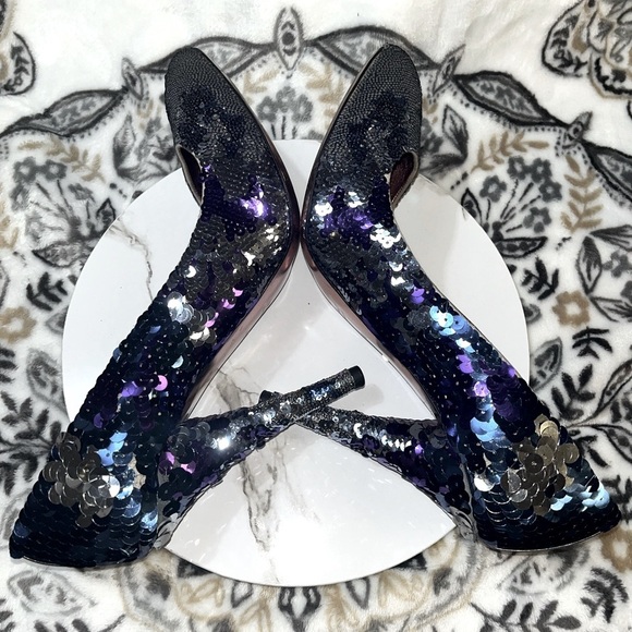 MIU MIU Sequin Embellishments Round ToePumpsHeels Size41 U.S. Size11 - Picture 10 of 16